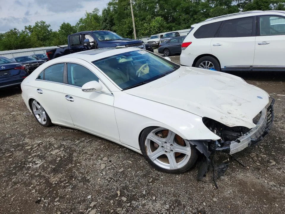 WDDDJ75X56A022811 — 2006 MERCEDES-BENZ CLS photo 4