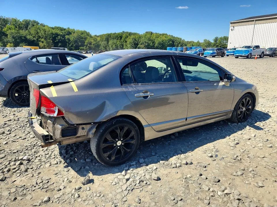2HGFA16518H337706 — 2008 HONDA CIVIC photo 3