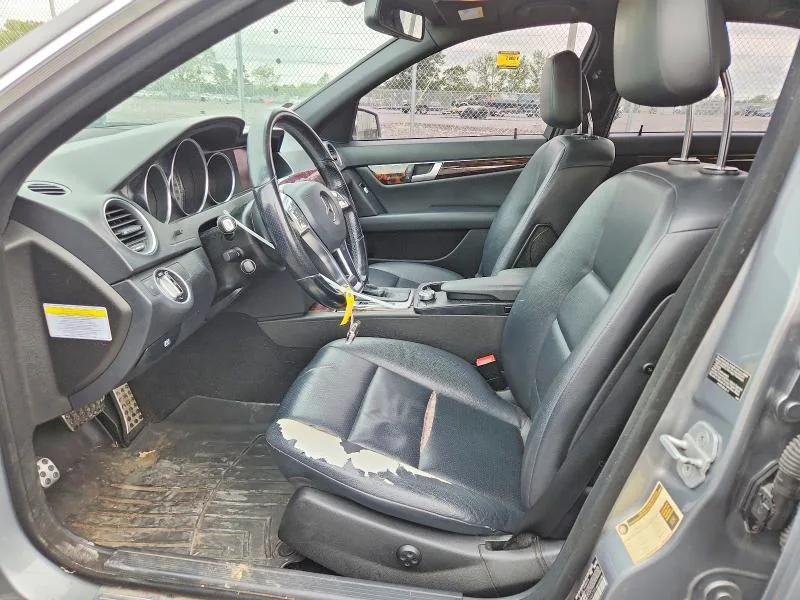 WDDGF8AB9DR243759 — 2013 MERCEDES-BENZ C photo 7