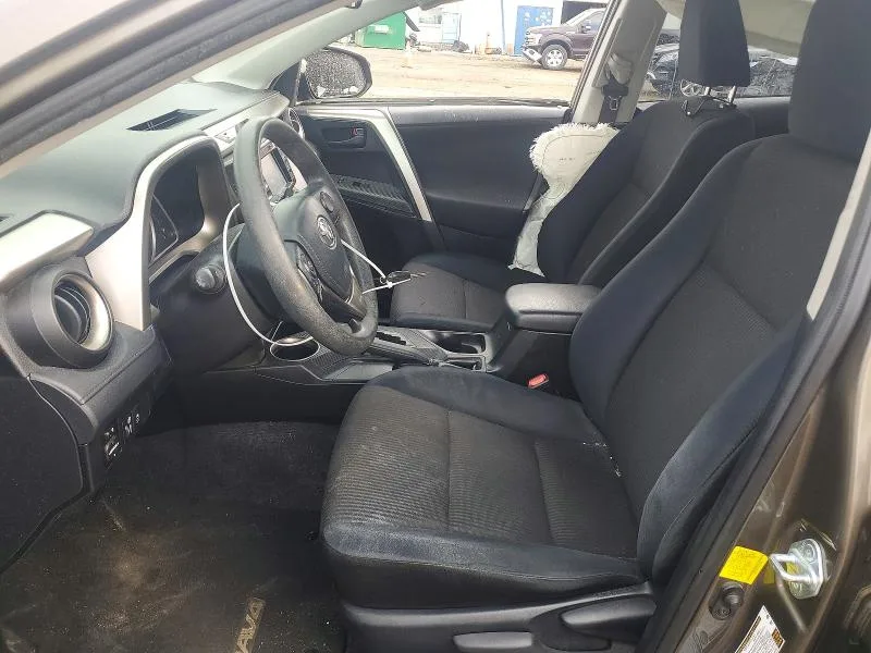 JTMBFREV8FD116323 — 2015 TOYOTA RAV4 photo 7