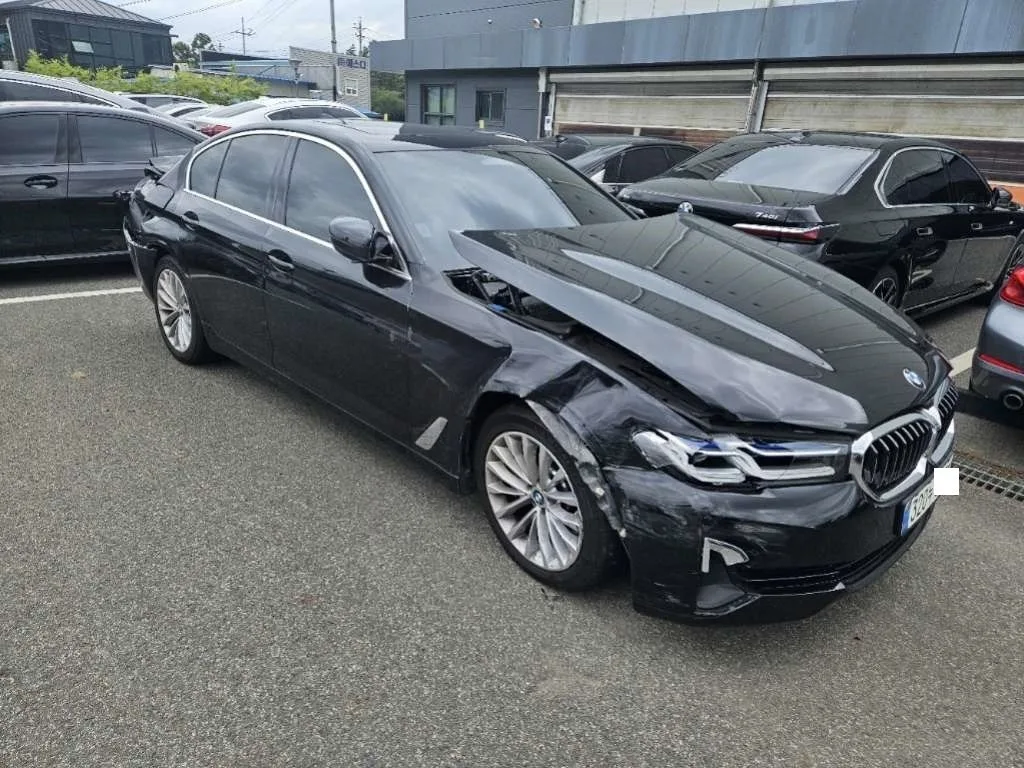 WBA51AG0XMCG25492 — 2021 BMW 530E