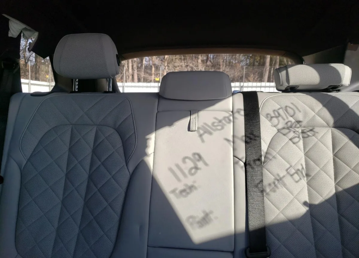 5UX33EU02S9W63434 — 2025 BMW X5 photo 9