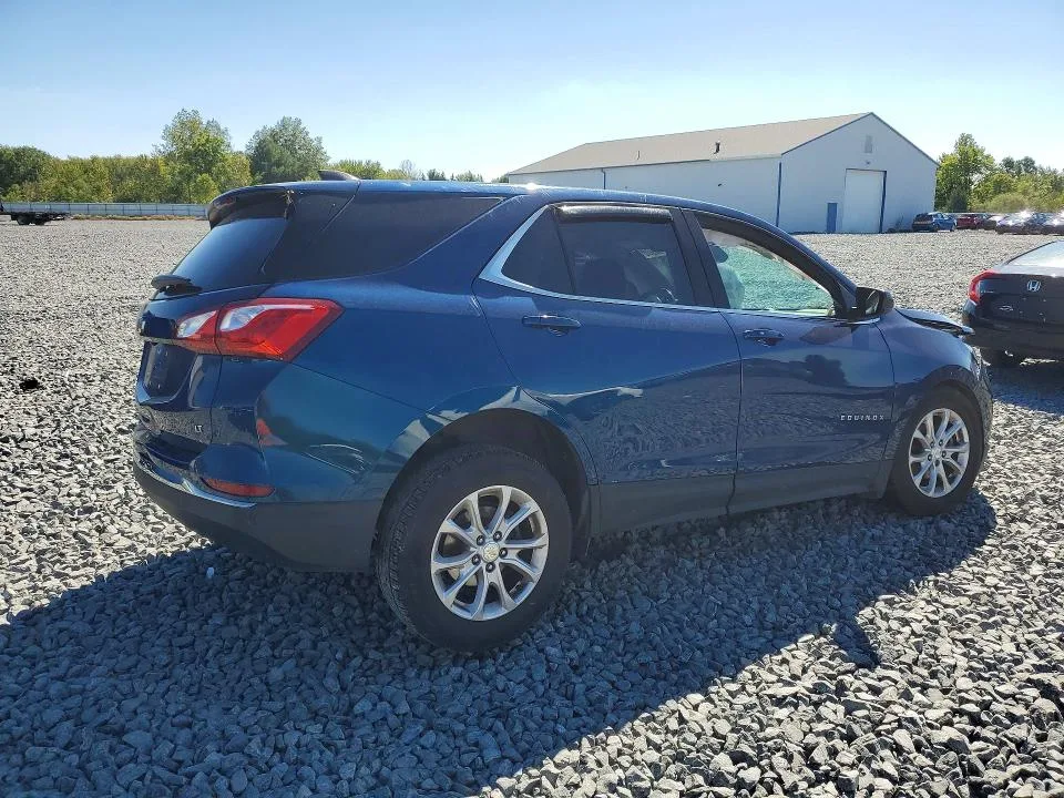 3GNAXKEV4LL156315 — 2020 CHEVROLET EQUINOX photo 3