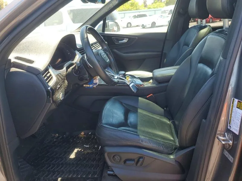 WA1LHAF75HD042212 — 2017 AUDI Q7 photo 7