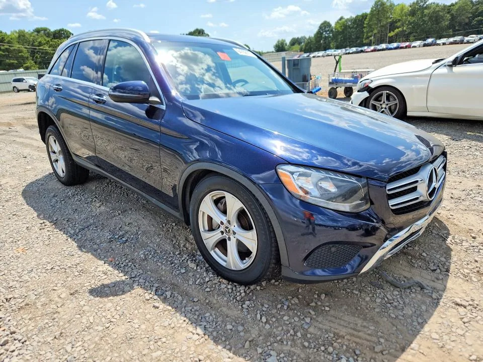 WDC0G4KB2HF221295 — 2017 MERCEDES-BENZ GLC photo 4
