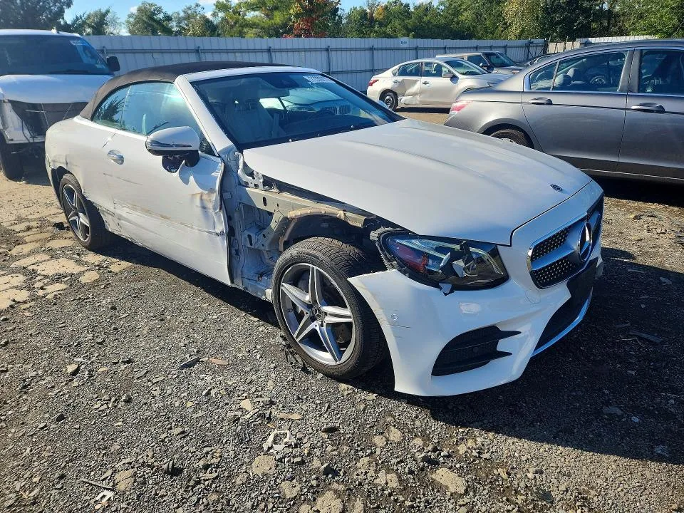 WDD1K6JB8KF076606 — 2019 MERCEDES-BENZ E photo 4