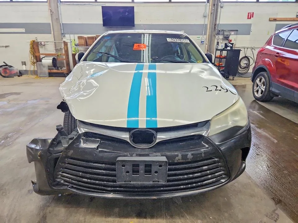 4T1BD1FK1FU172725 — 2015 TOYOTA CAMRY photo 5