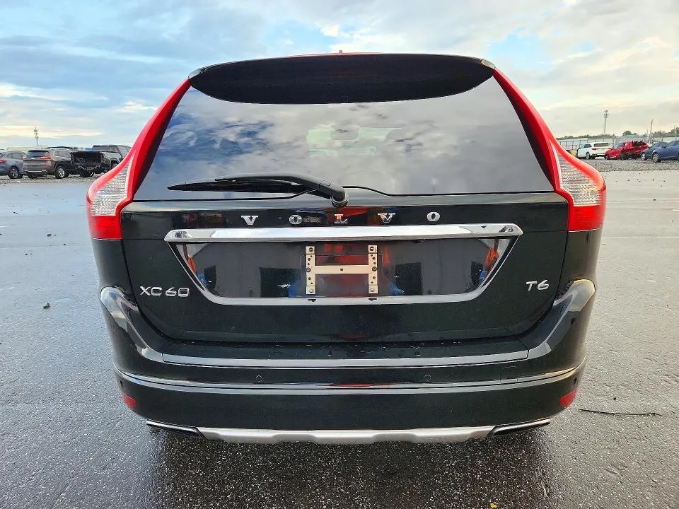 YV449MDK2F2649237 — 2015 VOLVO XC60 photo 6