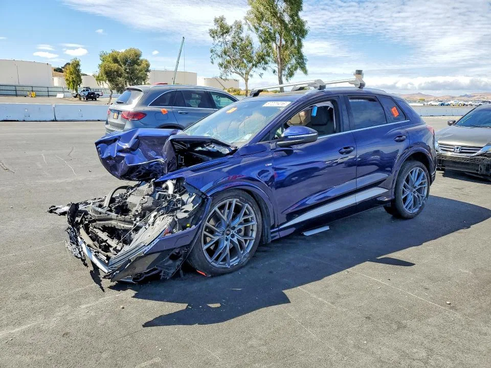 WA1MUBFZ1SP062700 — 2025 AUDI Q4 E-TRON