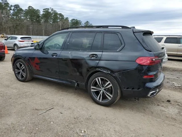 5UXCW2C0XN9M01432 — 2022 BMW X7 photo 2