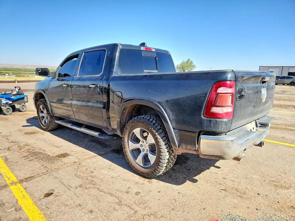 1C6SRFJT1KN505715 — 2019 RAM 1500 photo 2