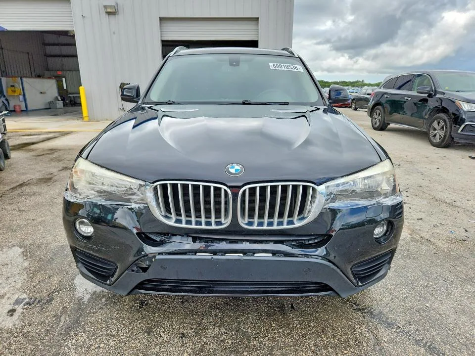 5UXWZ7C30H0V93707 — 2017 BMW X3 photo 5