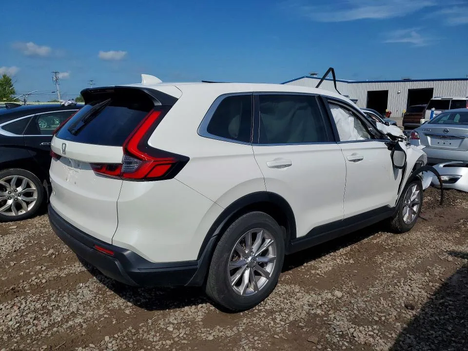 2HKRS4H47RH459011 — 2024 HONDA CR-V photo 3