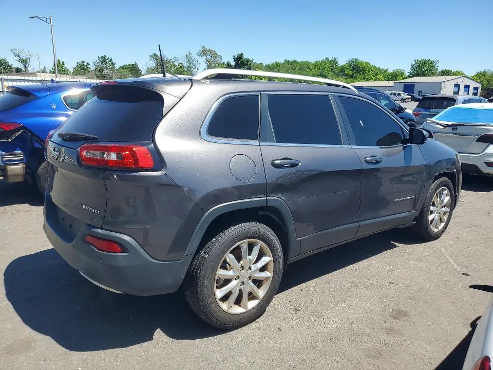 1C4PJMDB8HW638553 — 2017 JEEP CHEROKEE photo 3