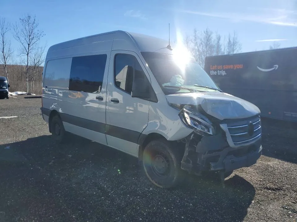 W1Y4NBHY3PT119013 — 2023 MERCEDES BENZ SPRINTER photo 4
