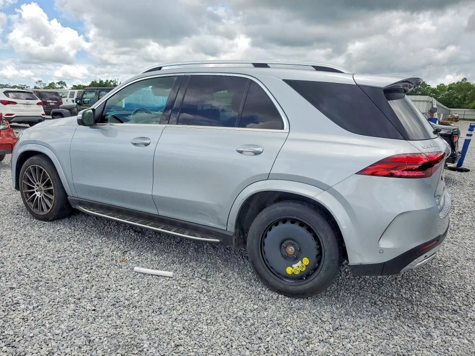 4JGFB4FB8RB065230 — 2024 MERCEDES-BENZ GLE photo 2