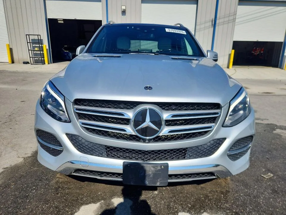 4JGDA5HB5JB130181 — 2018 MERCEDES-BENZ GLE photo 5