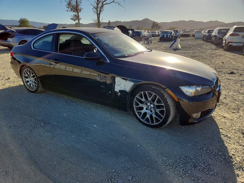 WBAWV13598P121036 — 2008 BMW 328 photo 4