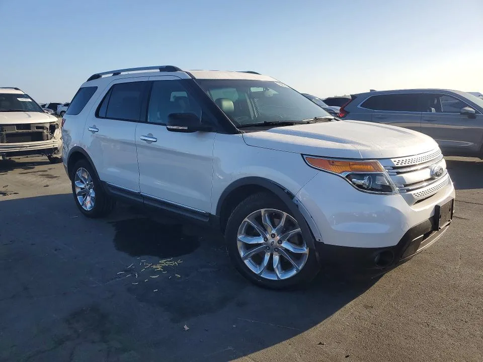 1FM5K7D88FGB31617 — 2015 FORD EXPLORER photo 4
