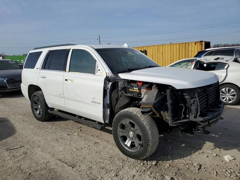 1GNSKBKC3HR125353 — 2017 CHEVROLET TAHOE photo 4