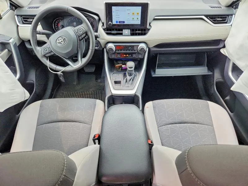 2T3P1RFV3RC476076 — 2024 TOYOTA RAV4 photo 8