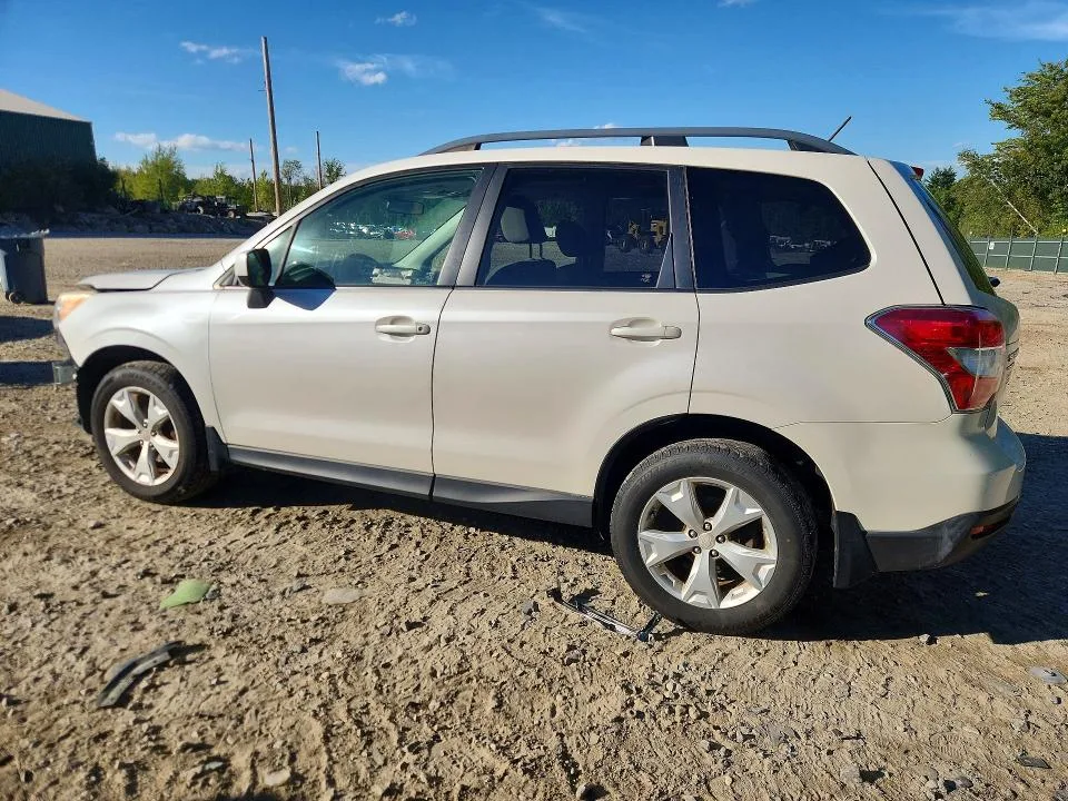 JF2SJAEC0EH430443 — 2014 SUBARU FORESTER photo 2