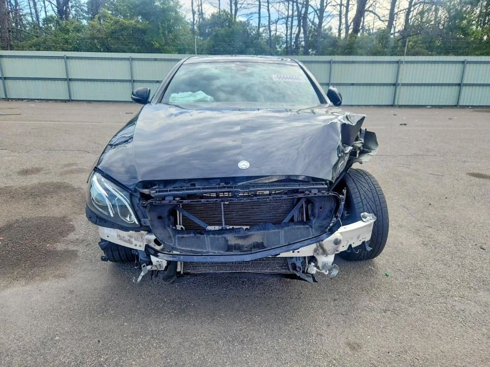 WDDZF4KB6HA116584 — 2017 MERCEDES-BENZ E photo 5
