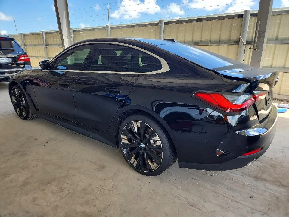 WBA23FB00TFW28476 — 2026 BMW 430I photo 2