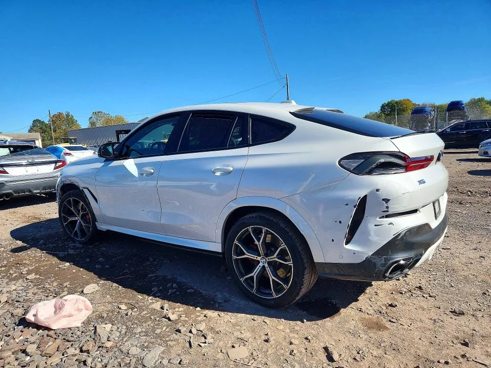 5UX43EX00R9V32223 — 2024 BMW X6 photo 2