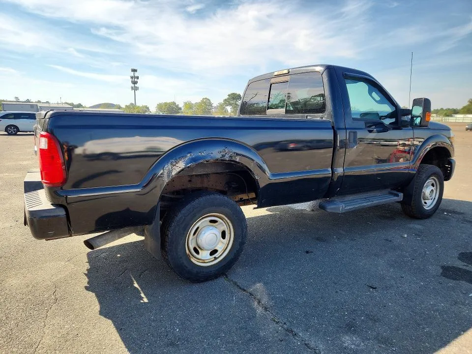 1FTBF3B65FEC39775 — 2015 FORD F350 photo 3