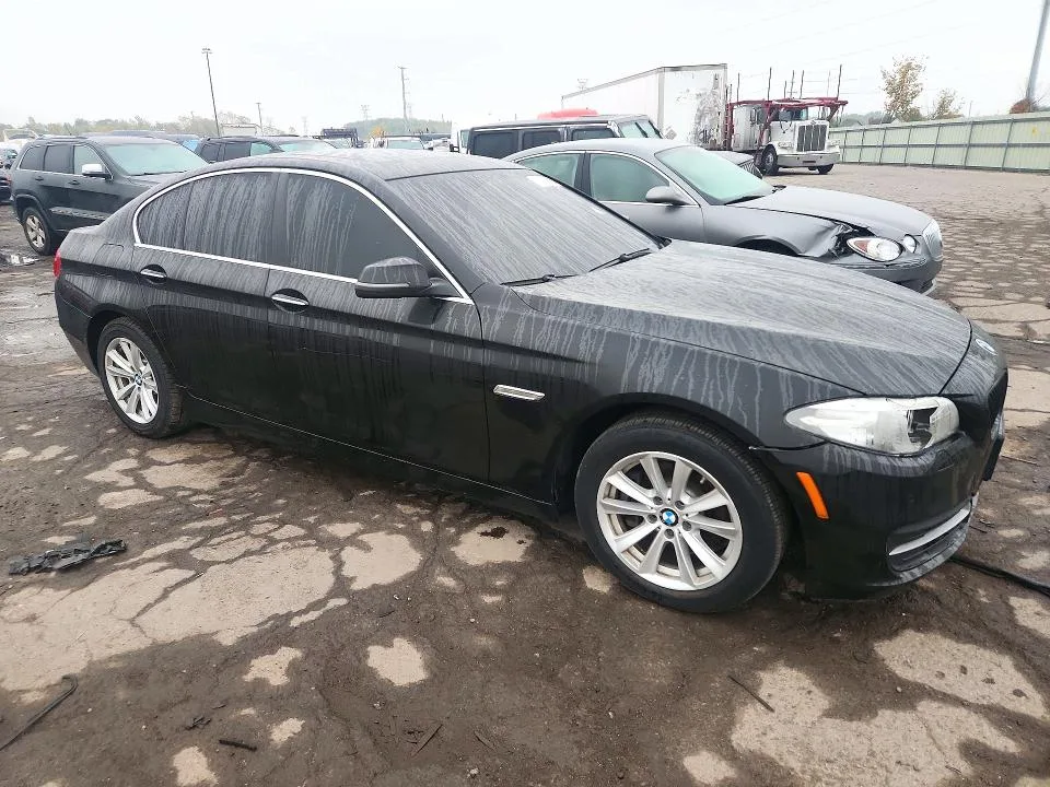 WBA5A7C54ED617501 — 2014 BMW 528 photo 4