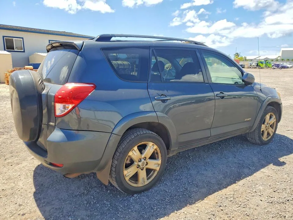 JTMBD32V466007921 — 2006 TOYOTA RAV4 photo 3