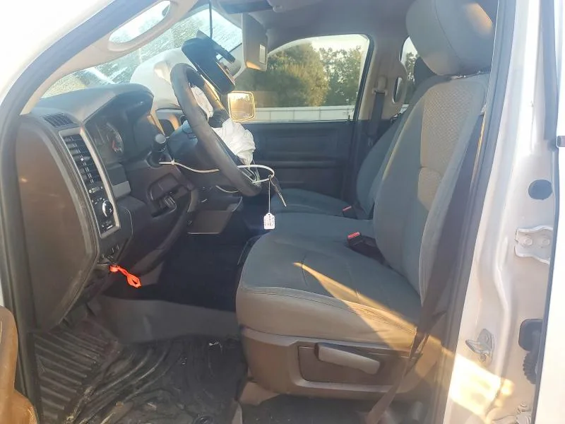 1C6RR6KG0GS347988 — 2016 RAM 1500 photo 6