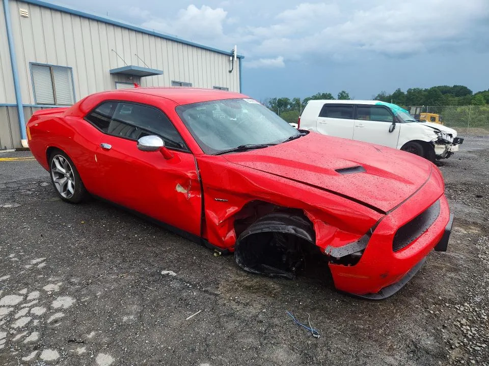 2C3CDZBT5FH704684 — 2015 DODGE CHALLENGER photo 4