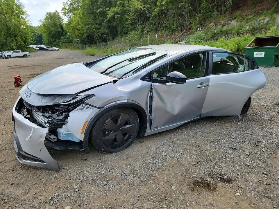 JTDADABU3R3020639 — 2024 TOYOTA PRIUS
