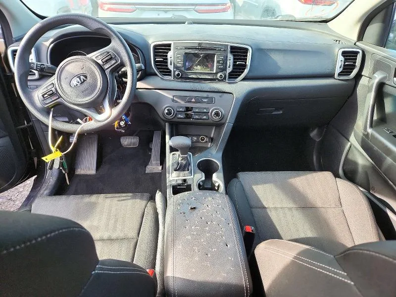 KNDPMCAC4K7600883 — 2019 KIA SPORTAGE photo 8