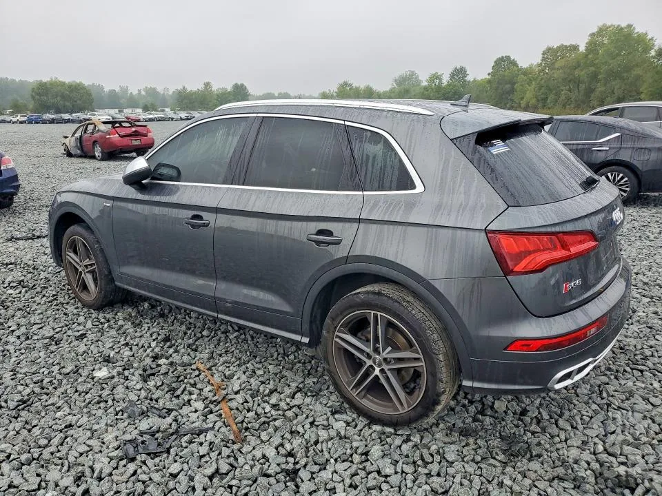 WA1B4AFY3K2030014 — 2019 AUDI SQ5 photo 2