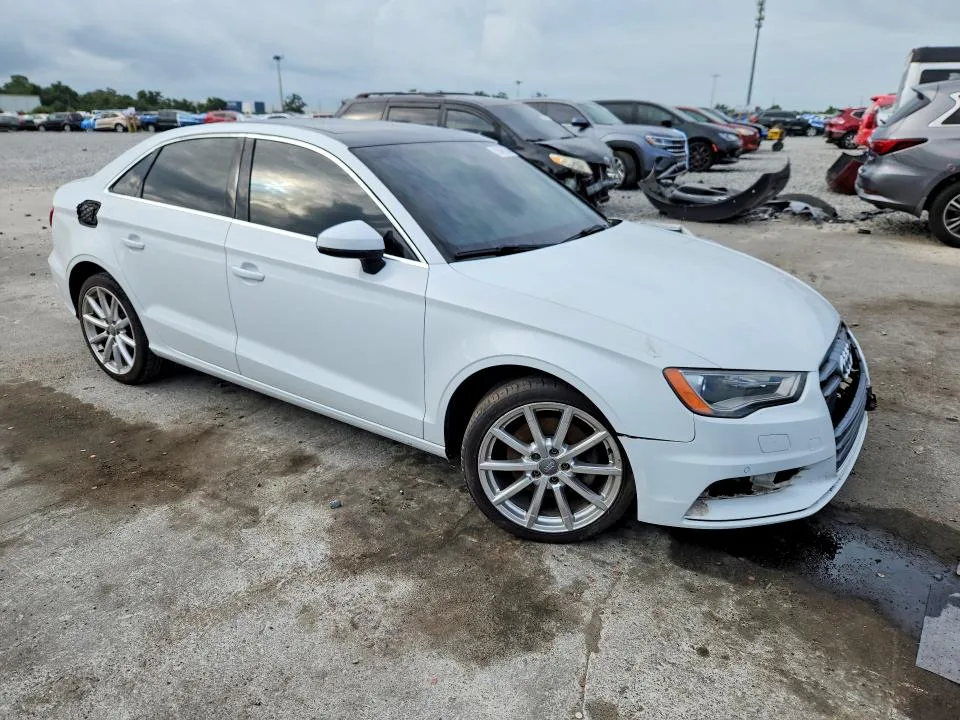 WAUACGFF9F1090927 — 2015 AUDI A3 photo 4