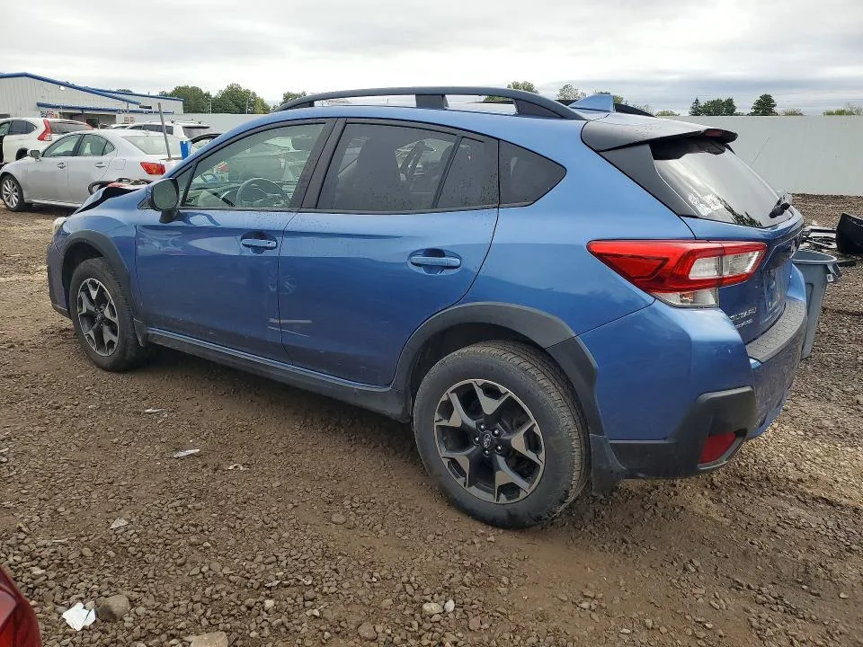 JF2GTACCXK8334530 — 2019 SUBARU CROSSTREK photo 2
