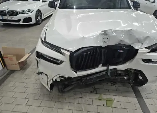 WBA31EM06R9T92974 — 2023 BMW X7 M60I XDRIVE photo 4