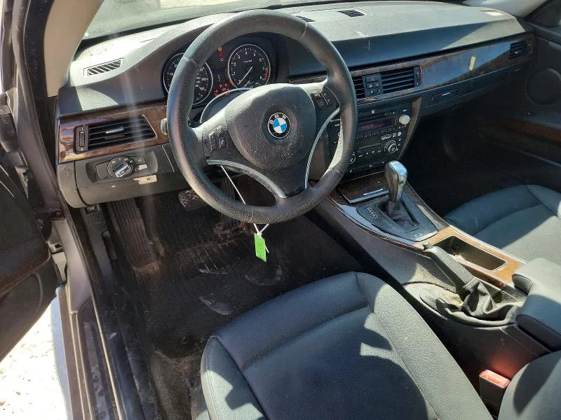 WBAWV53539P080945 — 2009 BMW 328 photo 8