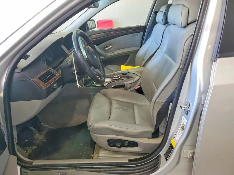 WBAPT73528CX00048 — 2008 BMW 535 photo 7