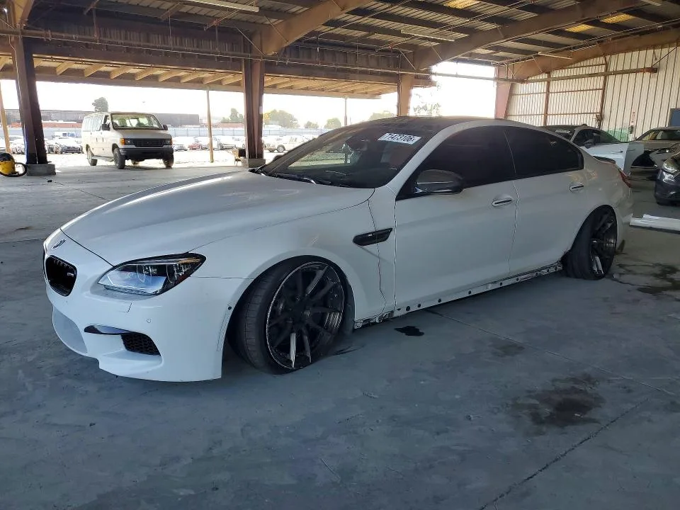 WBS6C9C55ED466819 — 2014 BMW M6