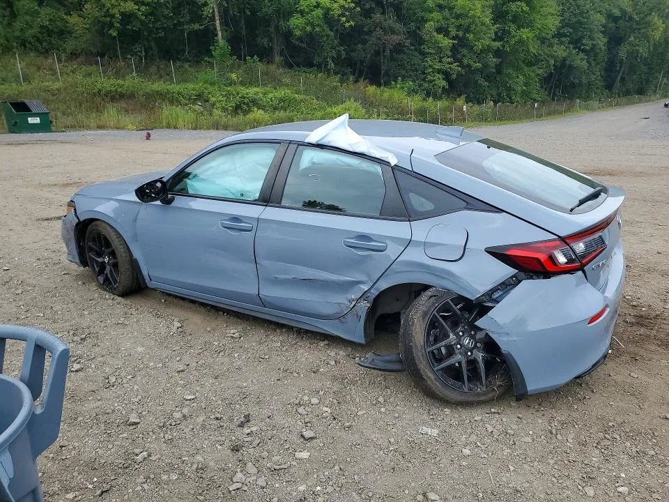 19XFL2H81RE008944 — 2024 HONDA CIVIC photo 2