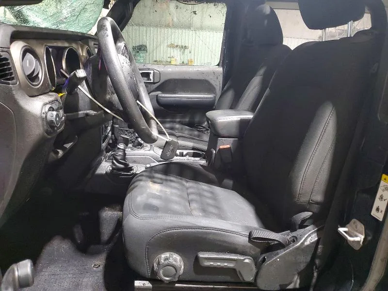 1C4GJXAG2JW307281 — 2018 JEEP WRANGLER photo 7