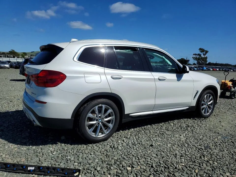 5UXTR7C50KLF26408 — 2019 BMW X3 photo 3
