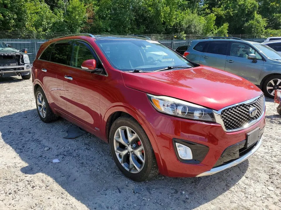 5XYPKDA52JG384563 — 2018 KIA SORENTO photo 4