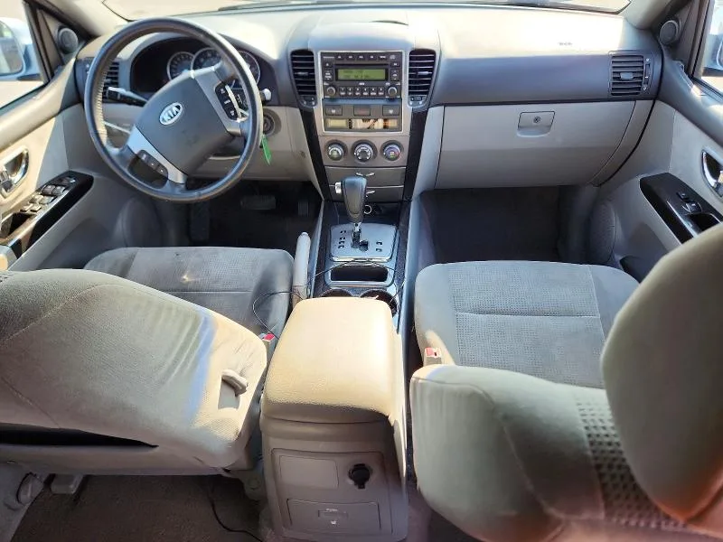 KNDJC736685845339 — 2008 KIA SORENTO photo 8