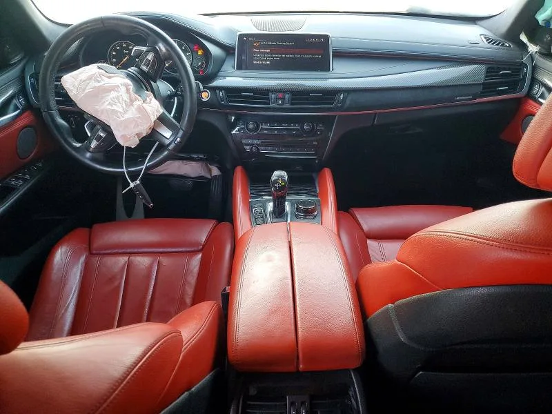 5UXKU2C56J0X50826 — 2018 BMW X6 photo 8