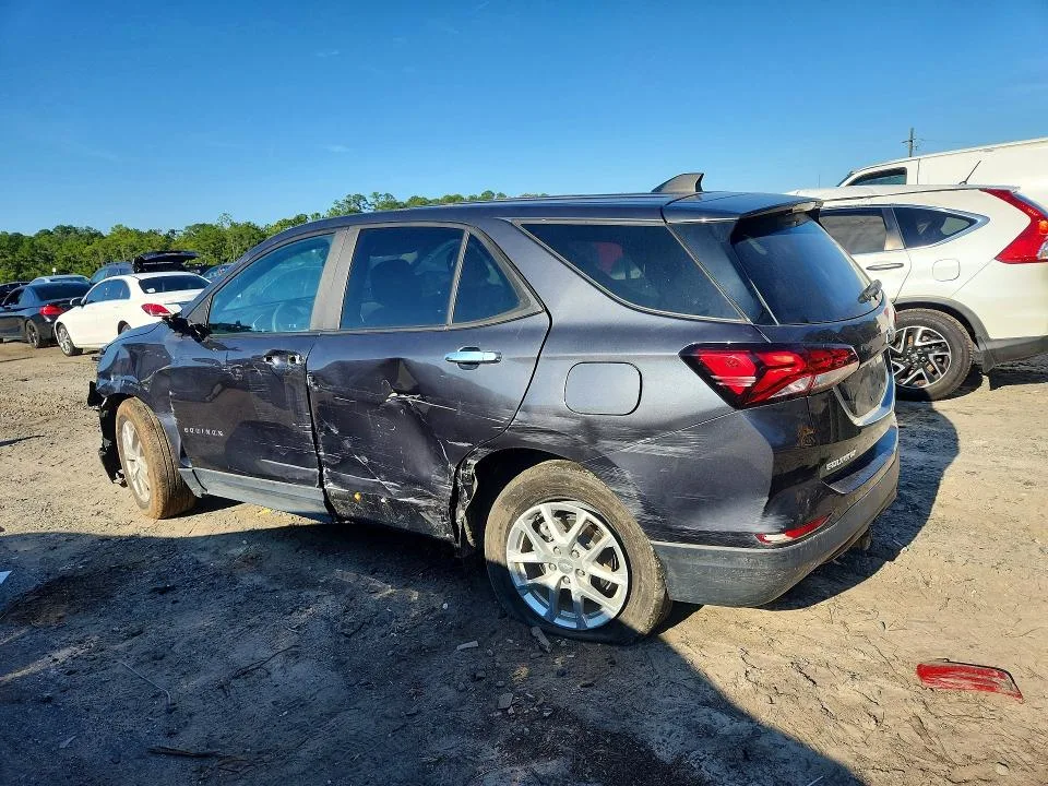 3GNAXHEV5NS218218 — 2022 CHEVROLET EQUINOX photo 2